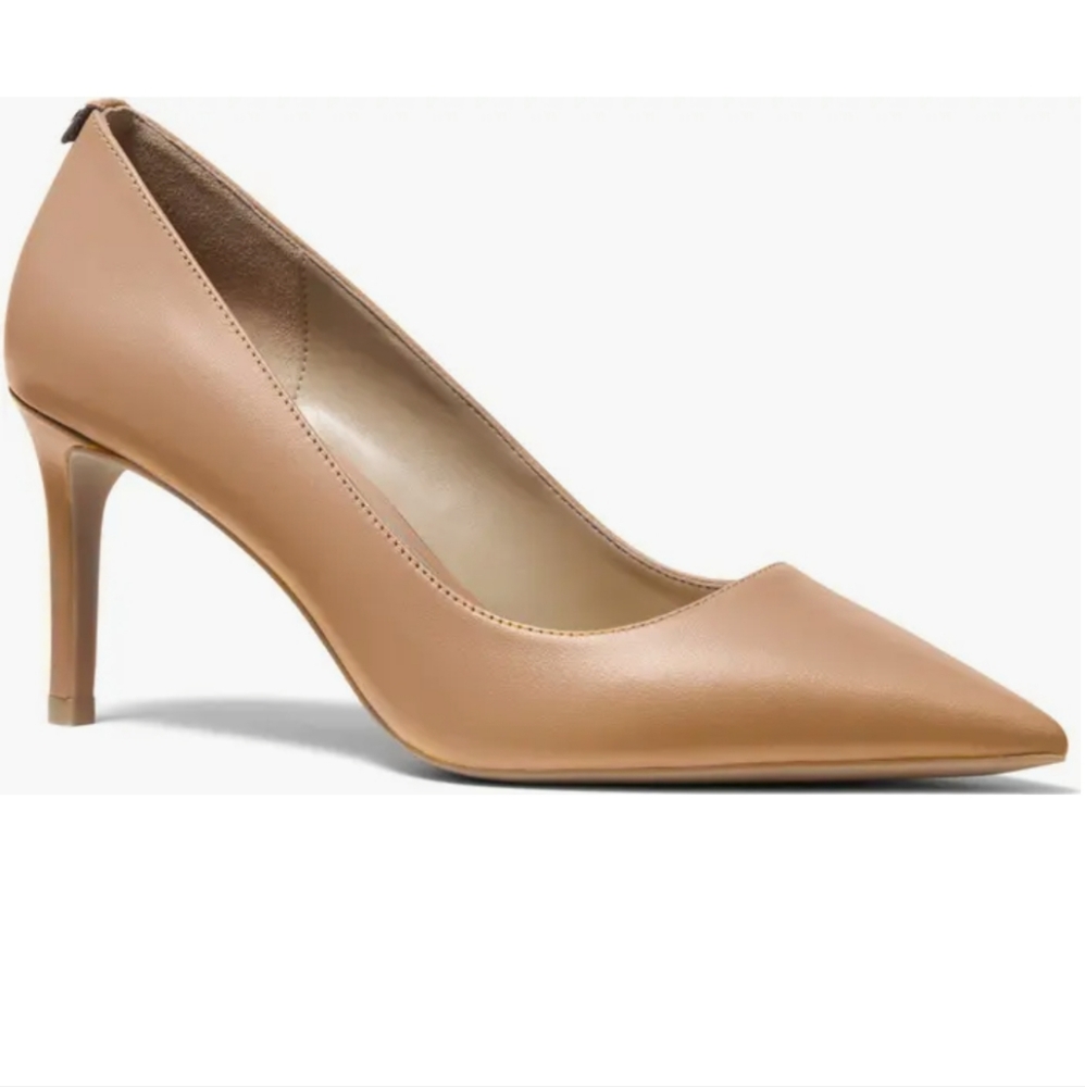Michael Kors Pumps
